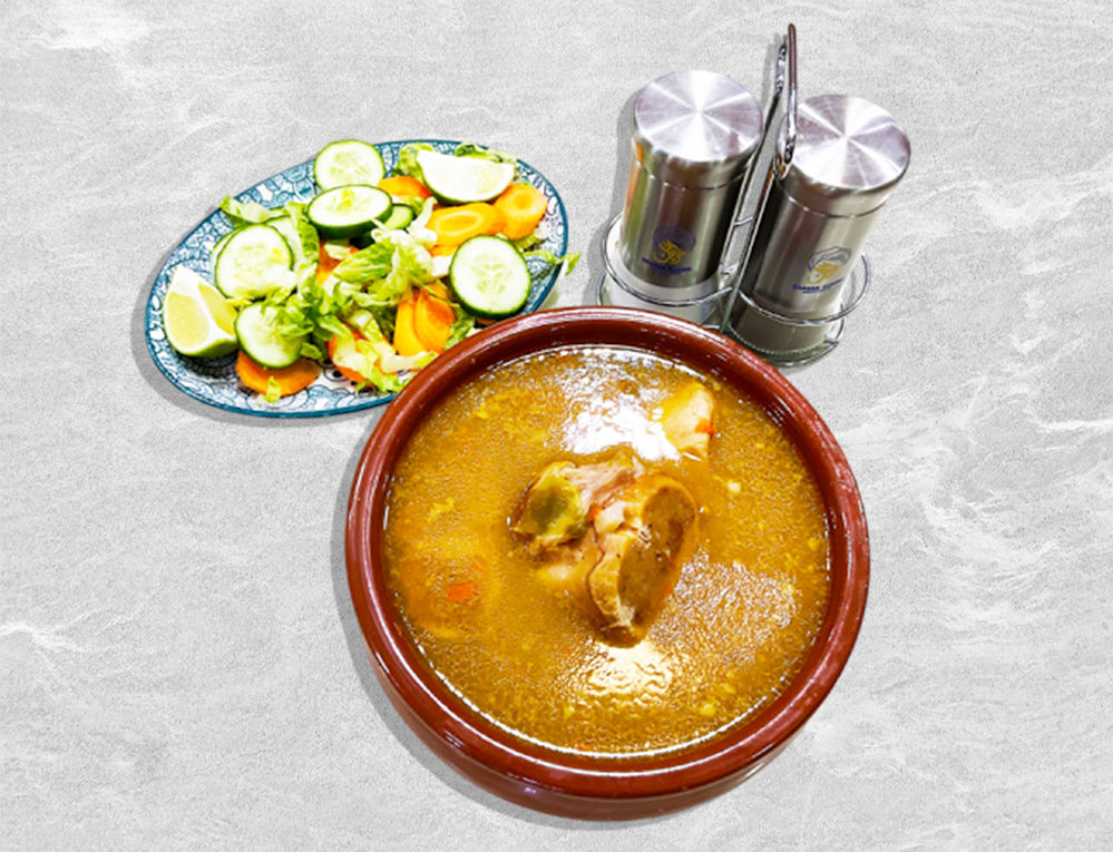 شوربة كوارع كبيرة